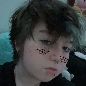 Meet your Posher, Eli